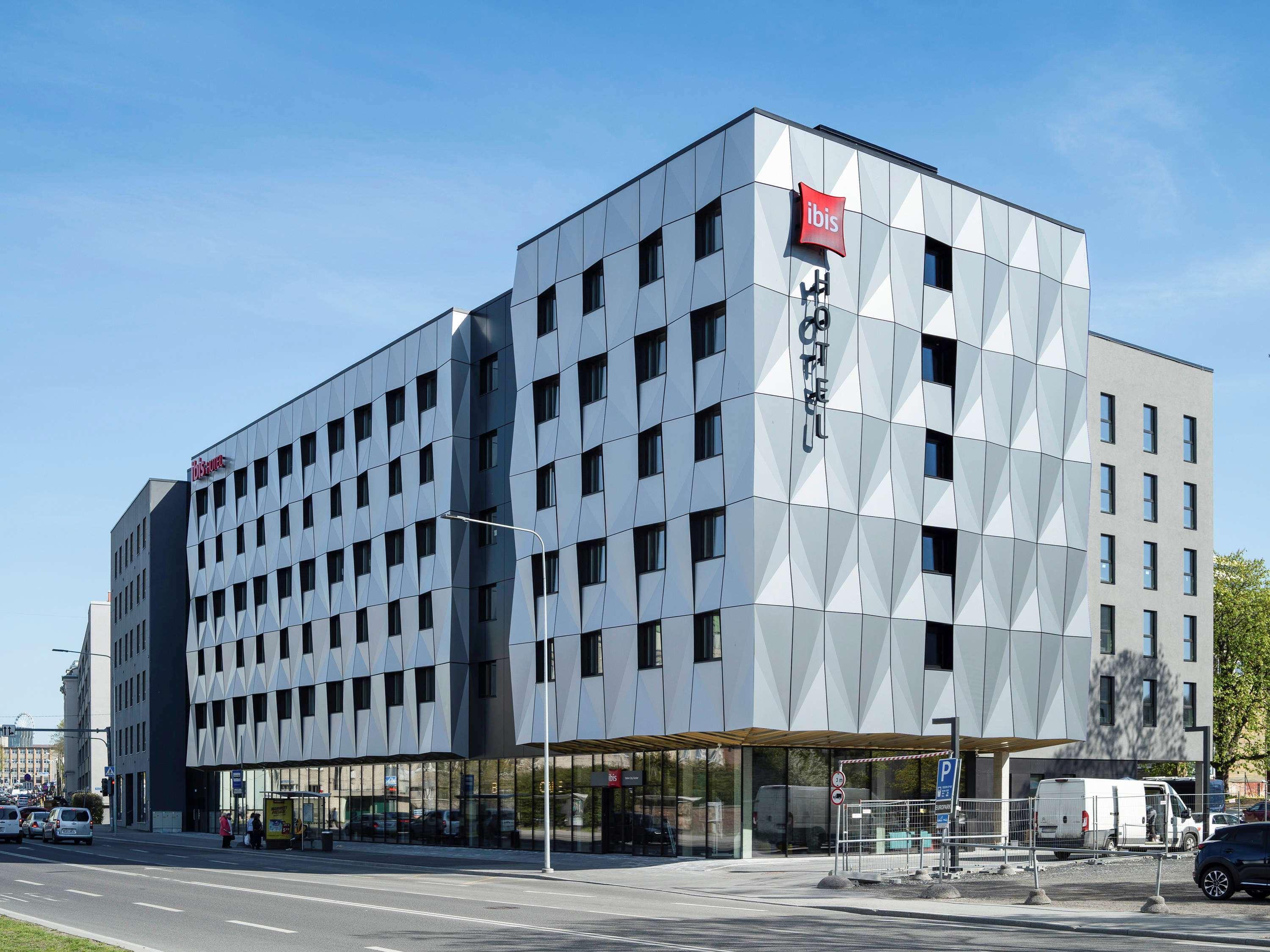 Ibis Center 3*